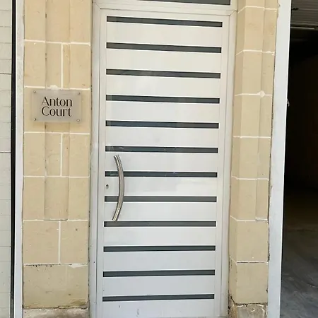 דירה Anton Court *